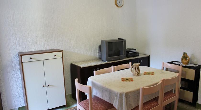 Pet Friendly Apartment In Porec With Wifi Номер фото